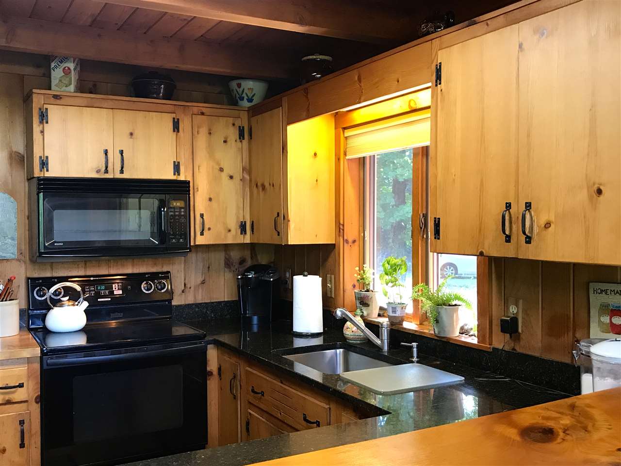 54 Glebe Road Ludlow, VT 05149 - Photo 6 of 39
