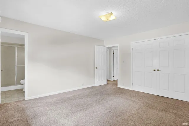 $299,900 | 613 Berry Court, Evansville, IN 47710