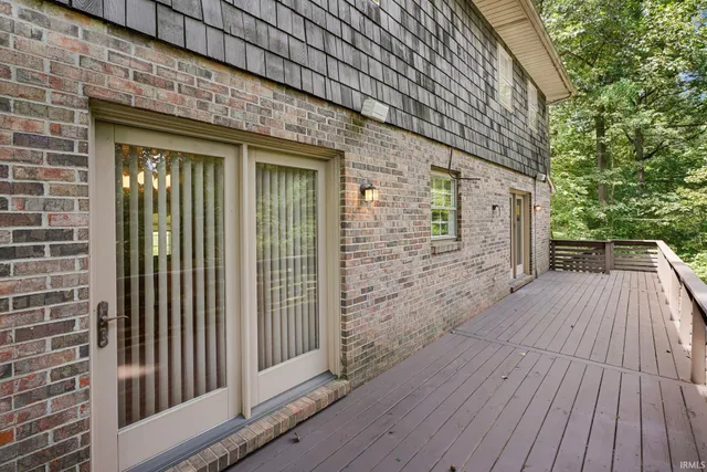 $299,900 | 613 Berry Court, Evansville, IN 47710