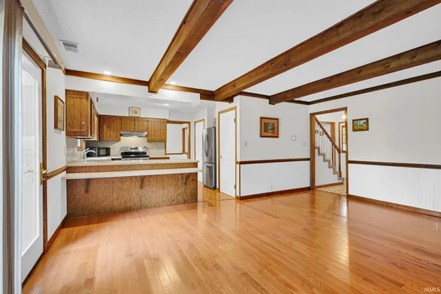 $299,900 | 613 Berry Court, Evansville, IN 47710