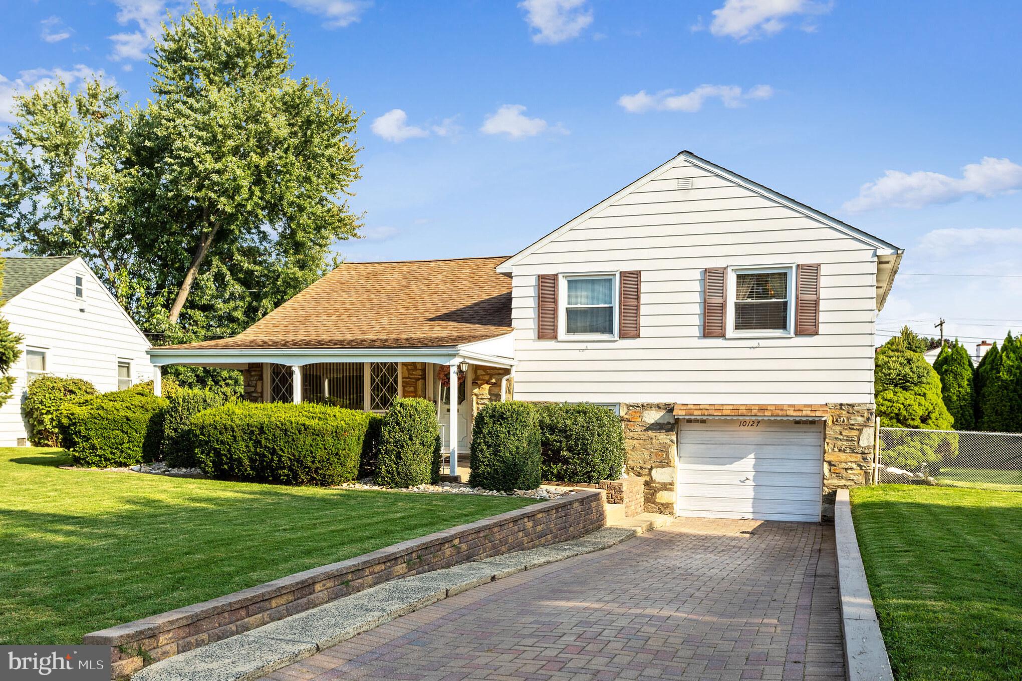 10127 Proctor Road Philadelphia, PA 19116 - Photo 1 of 30 Gallery Image 1
