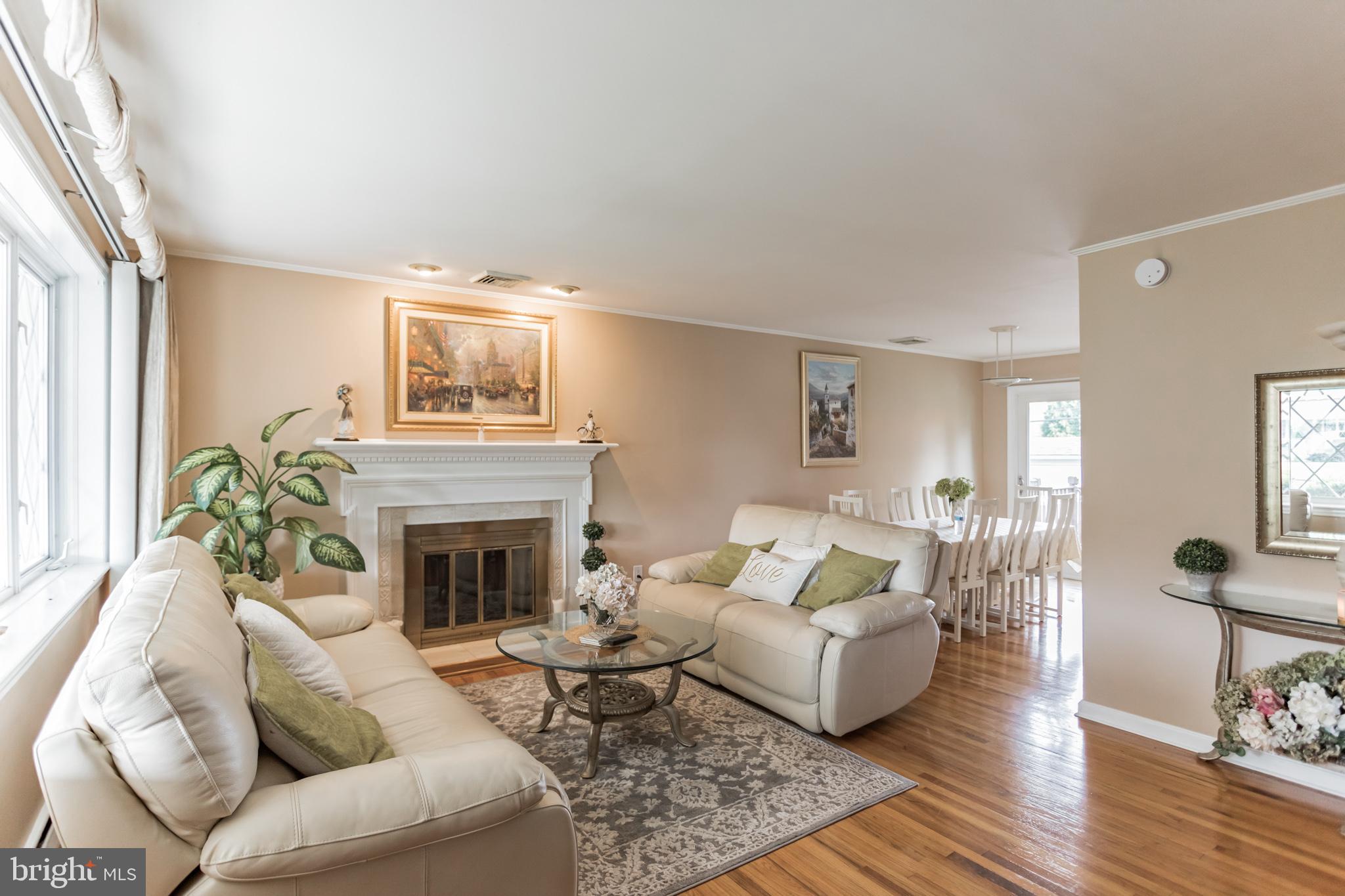 10127 Proctor Road Philadelphia, PA 19116 - Photo 6 of 30 Gallery Image 6
