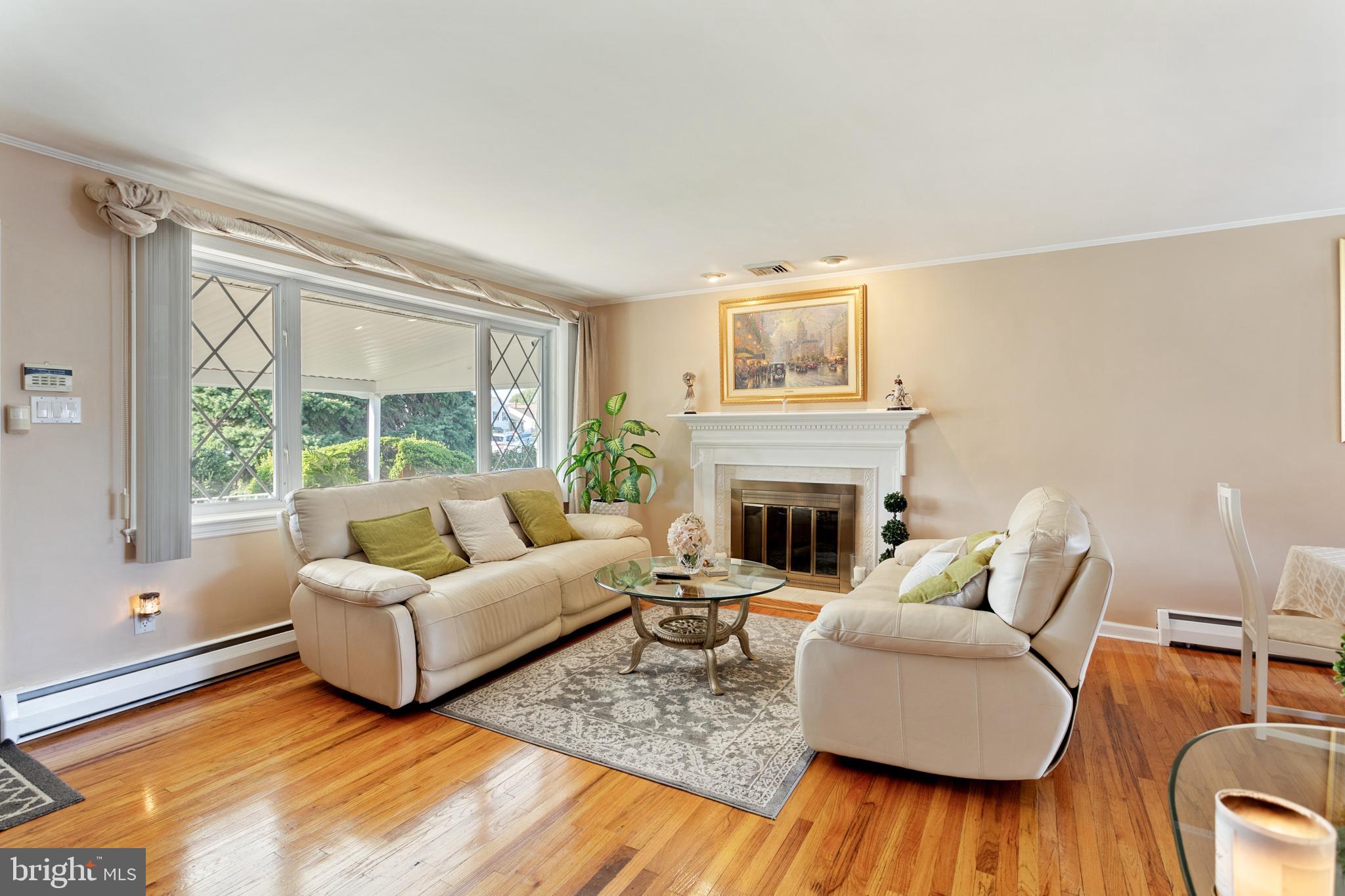 10127 Proctor Road Philadelphia, PA 19116 - Photo 7 of 30 Gallery Image 7