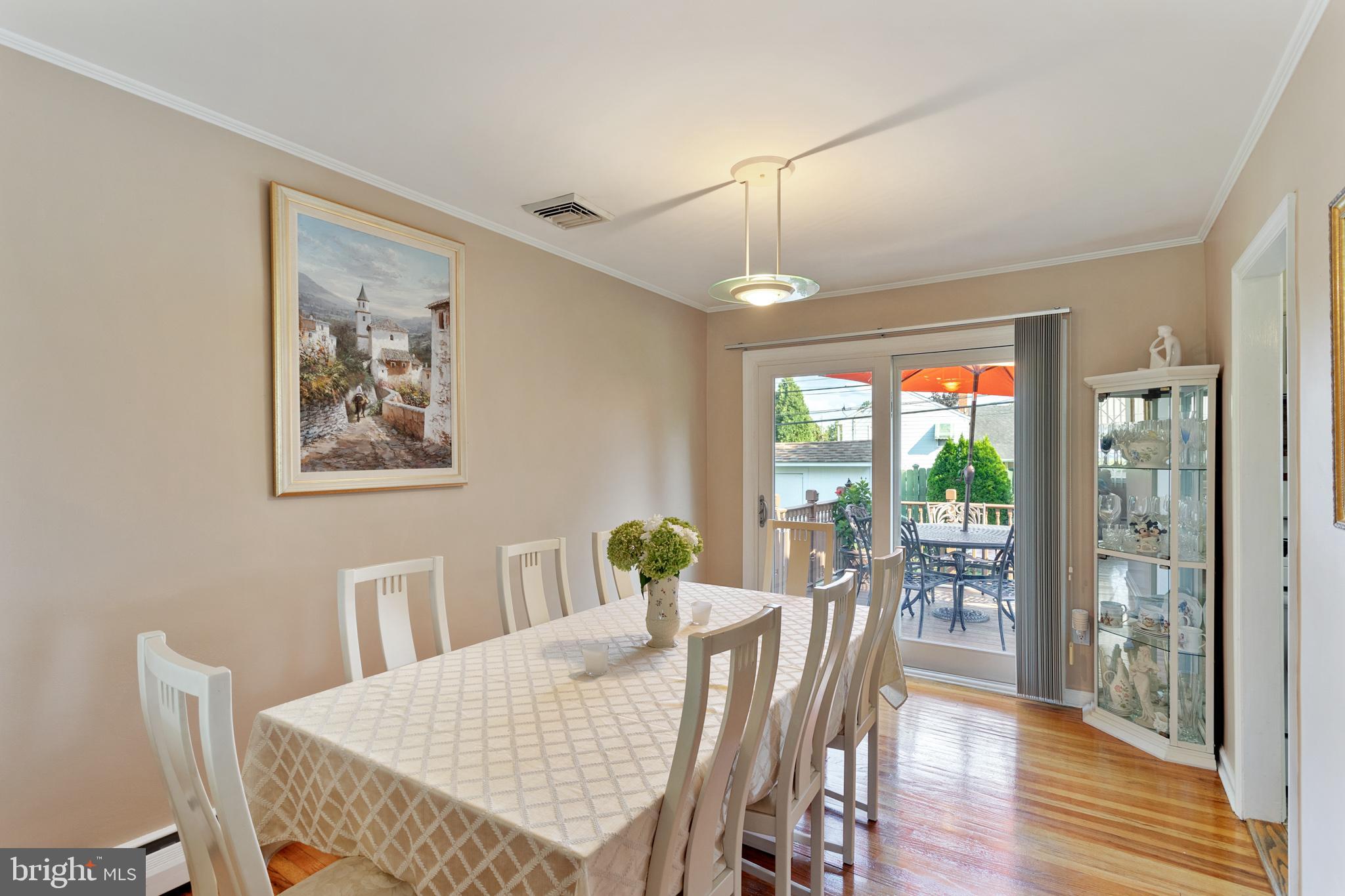 10127 Proctor Road Philadelphia, PA 19116 - Photo 8 of 30 Gallery Image 8
