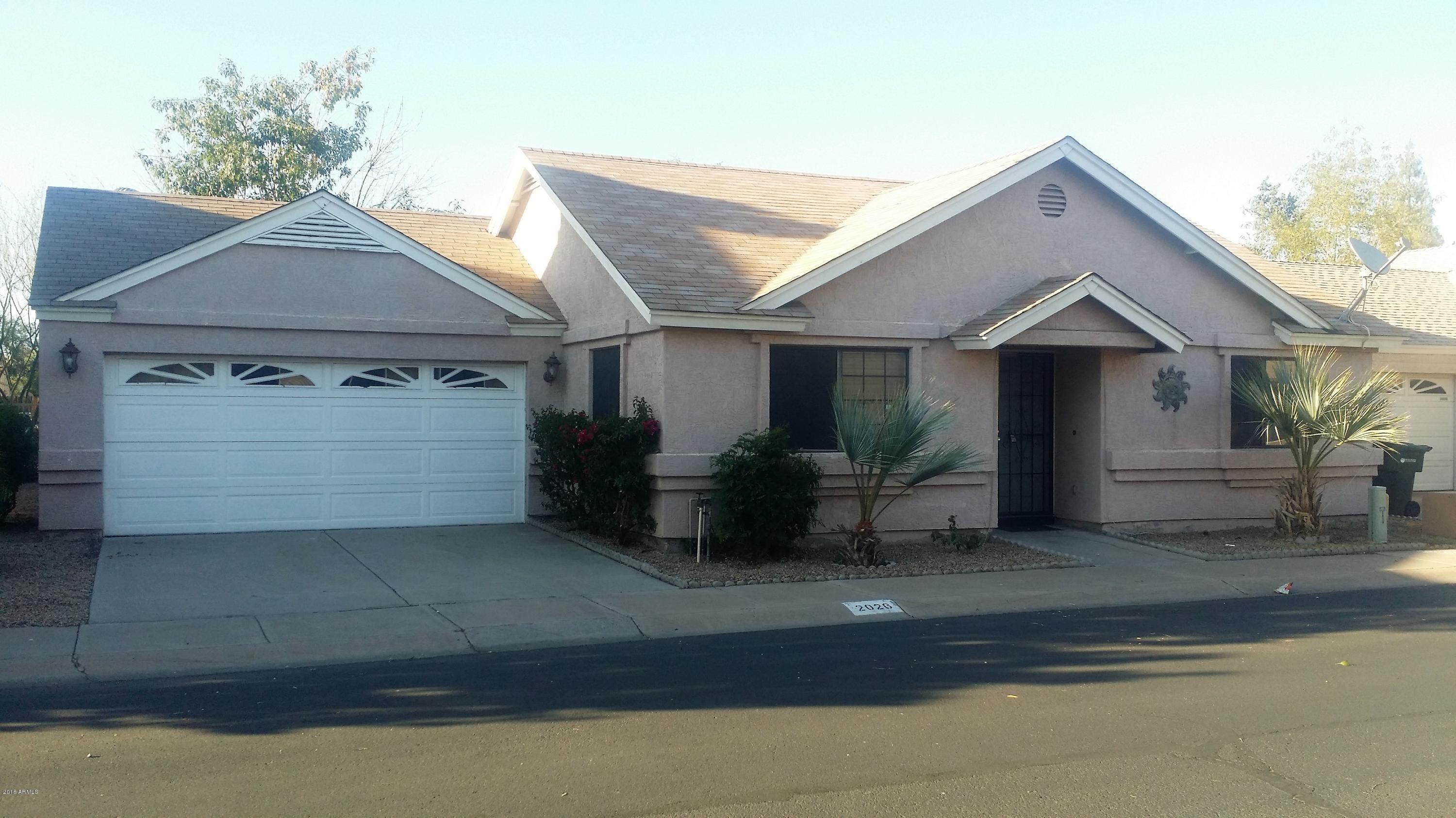 2026 West Ronald Road Phoenix, AZ 85029 - Photo 1 of 20 20160510_174209