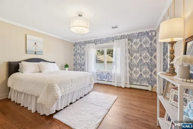 $1,092,000 | 761 Valley Road, Wayne, NJ 07470