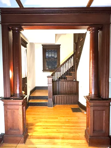 a view of entryway