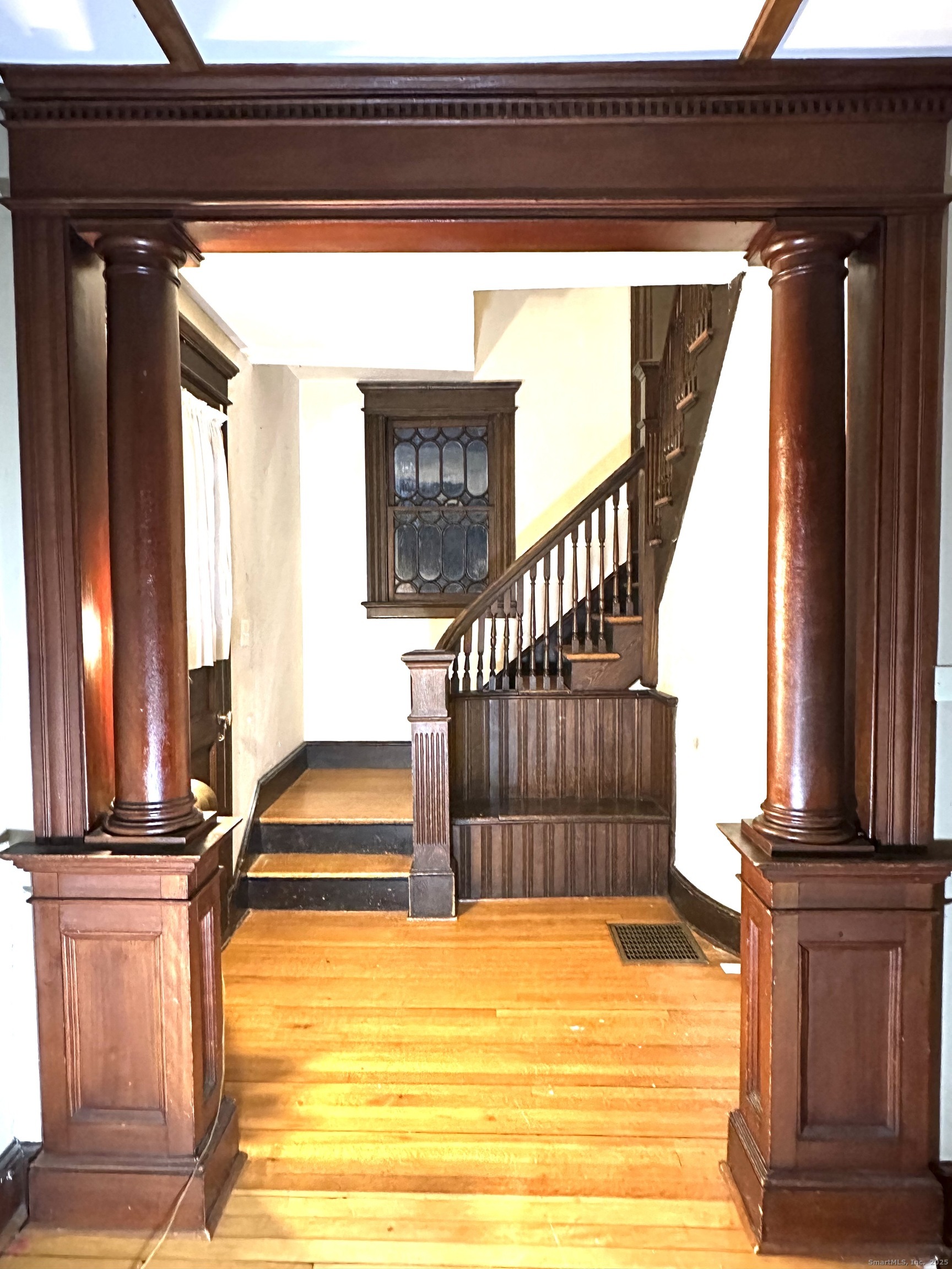 24 Maynard Avenue Waterbury, CT 06708 - Photo 20 of 32 a view of entryway