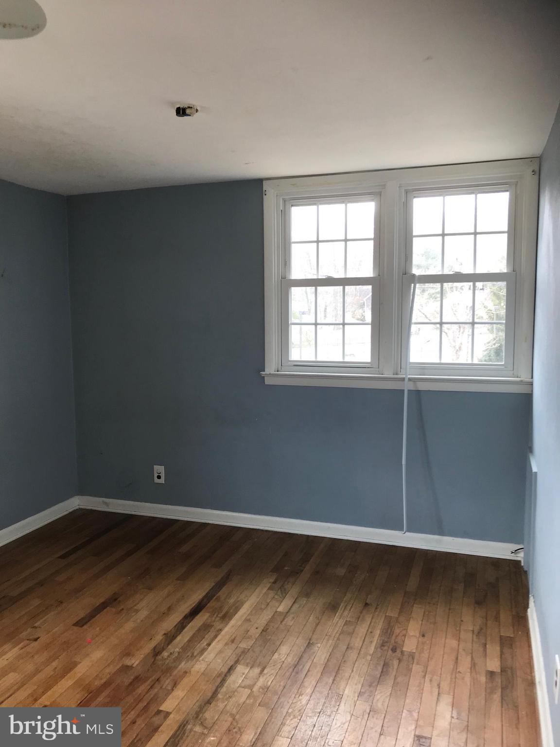 376 Coldstream Road Phoenixville, PA 19460 - Photo 12 of 24 1st Floor Bedroom