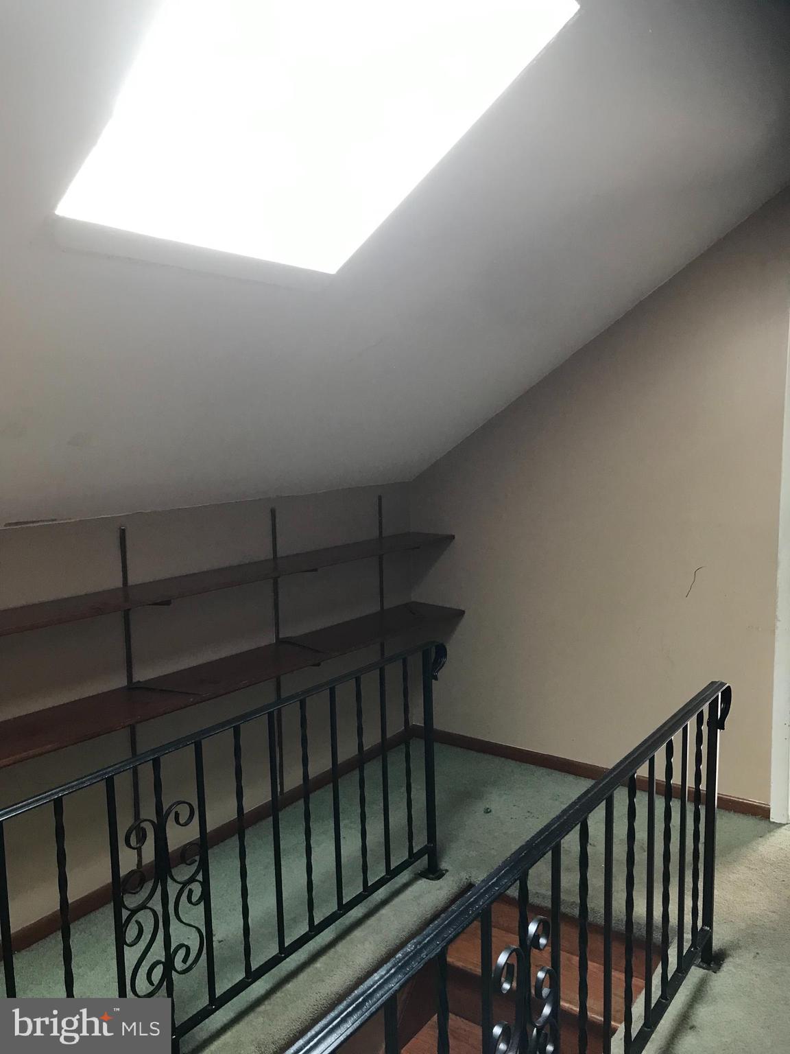 376 Coldstream Road Phoenixville, PA 19460 - Photo 19 of 24 Skylight