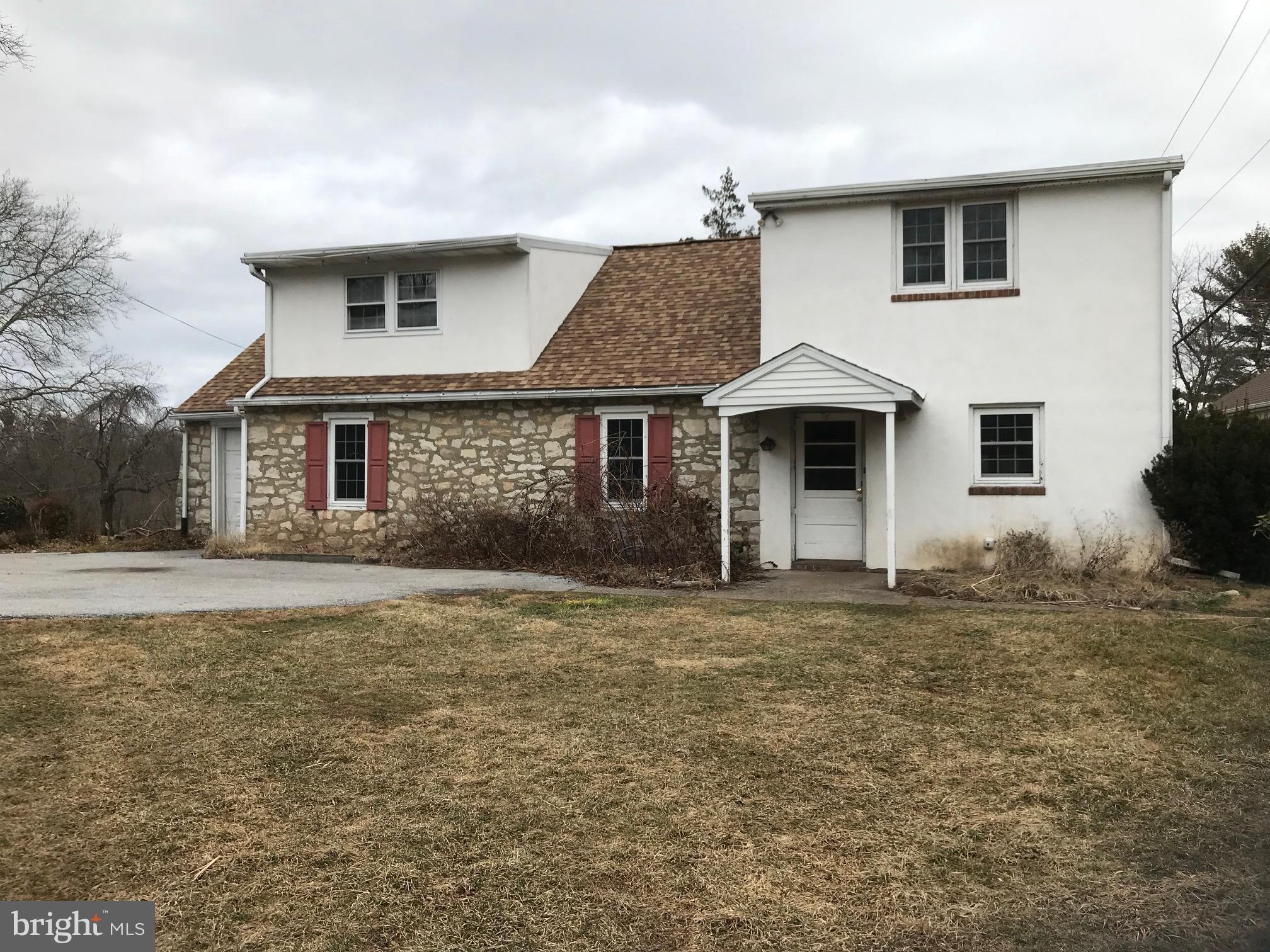 376 Coldstream Road Phoenixville, PA 19460 - Photo 3 of 24 View of South Elevation