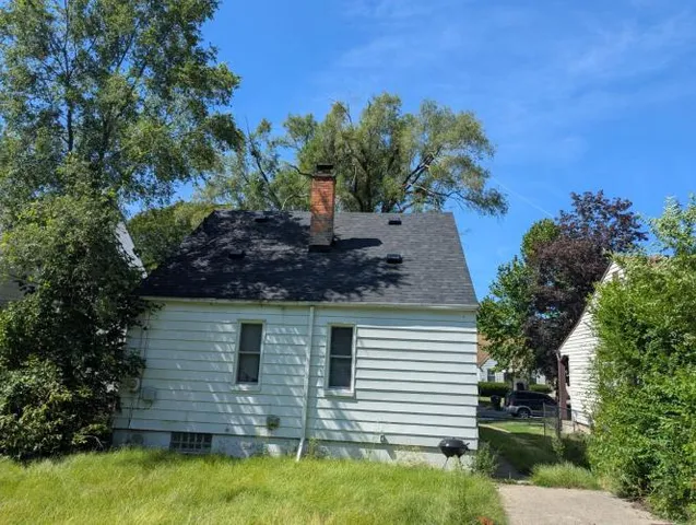 $137,000 | 7410 Lamphere, Redford, MI 48239