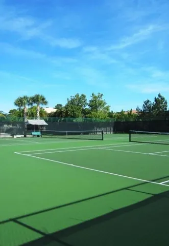 a view of a tennis court