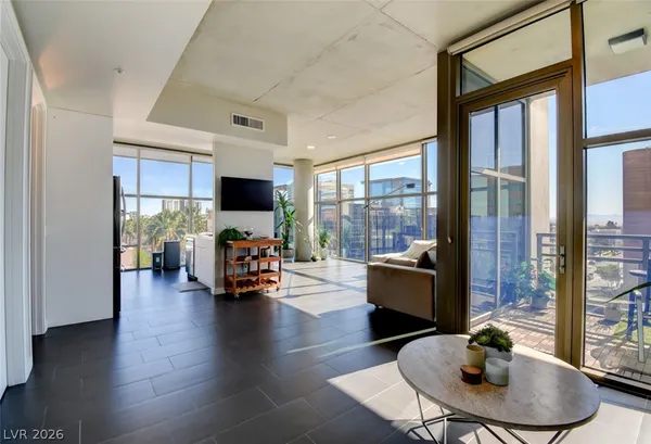 $3,300 | 353 East Bonneville Avenue, Unit 575, Las Vegas, NV 89101