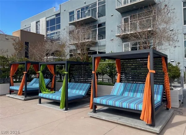 $3,300 | 353 East Bonneville Avenue, Unit 575, Las Vegas, NV 89101