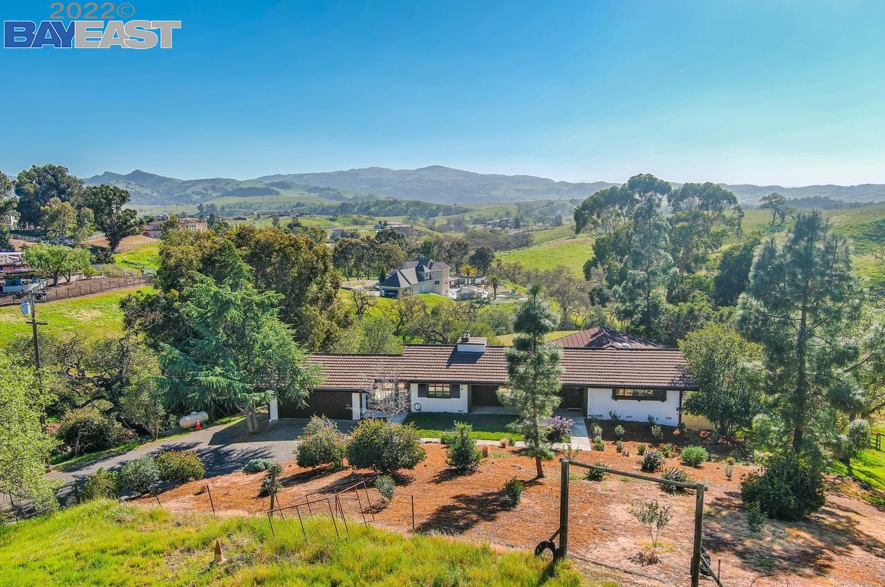 3453 Little Valley Road Sunol, CA 94586 - Photo 1 of 1 Gallery Image 1