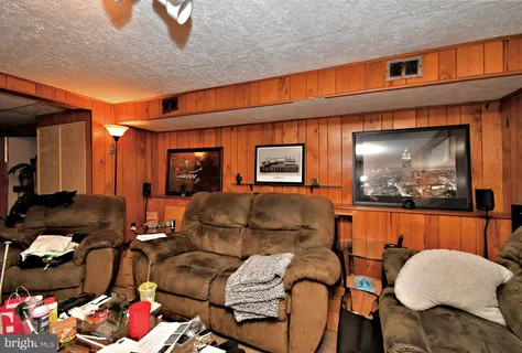 $294,000 | 7815 Horrocks Street, Philadelphia, PA 19152