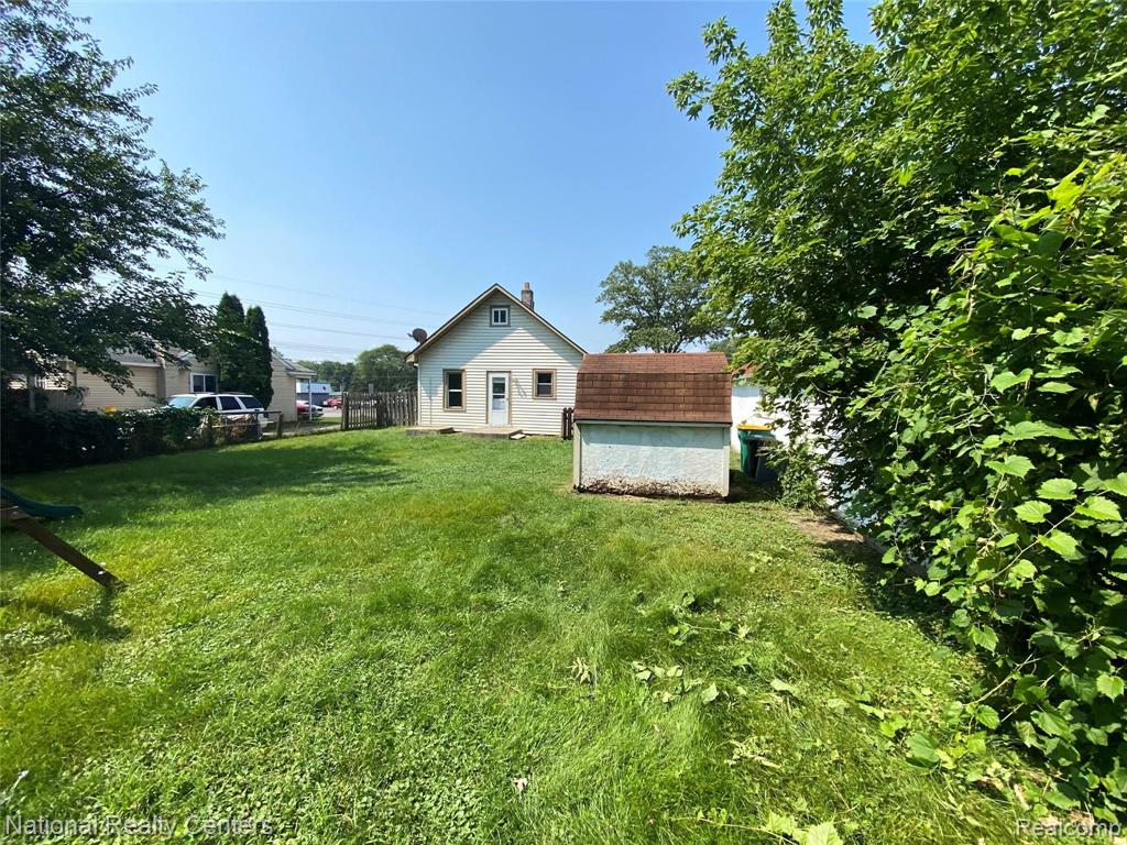 21510 Middlebelt Road Farmington Hills, MI 48336 - Photo 14 of 16