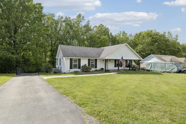$479,900 | 105 Hilco Drive, Lafayette, TN 37083