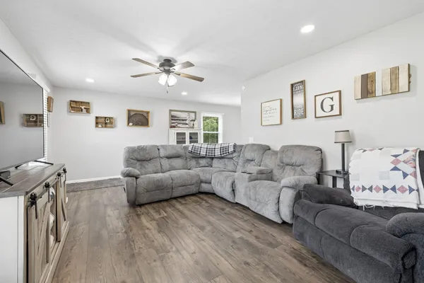 $479,900 | 105 Hilco Drive, Lafayette, TN 37083