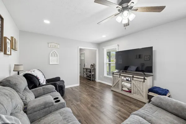 $479,900 | 105 Hilco Drive, Lafayette, TN 37083