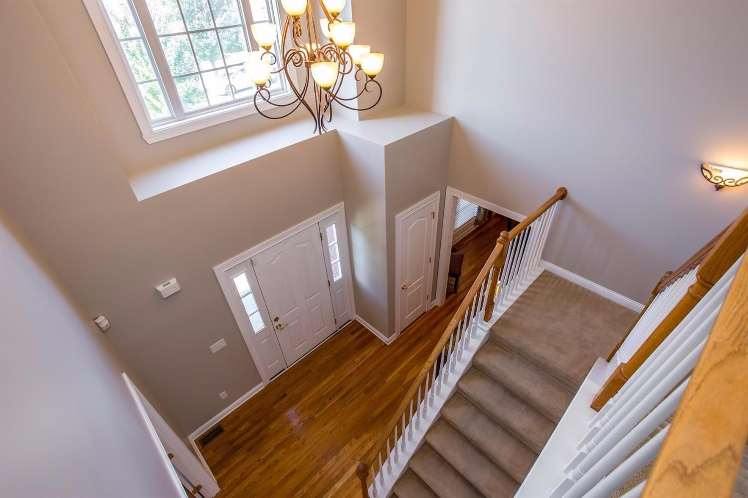 3773 Ridgeview Way Lexington, KY 40509 - Photo 2 of 47 This amazing two story foyer is a great