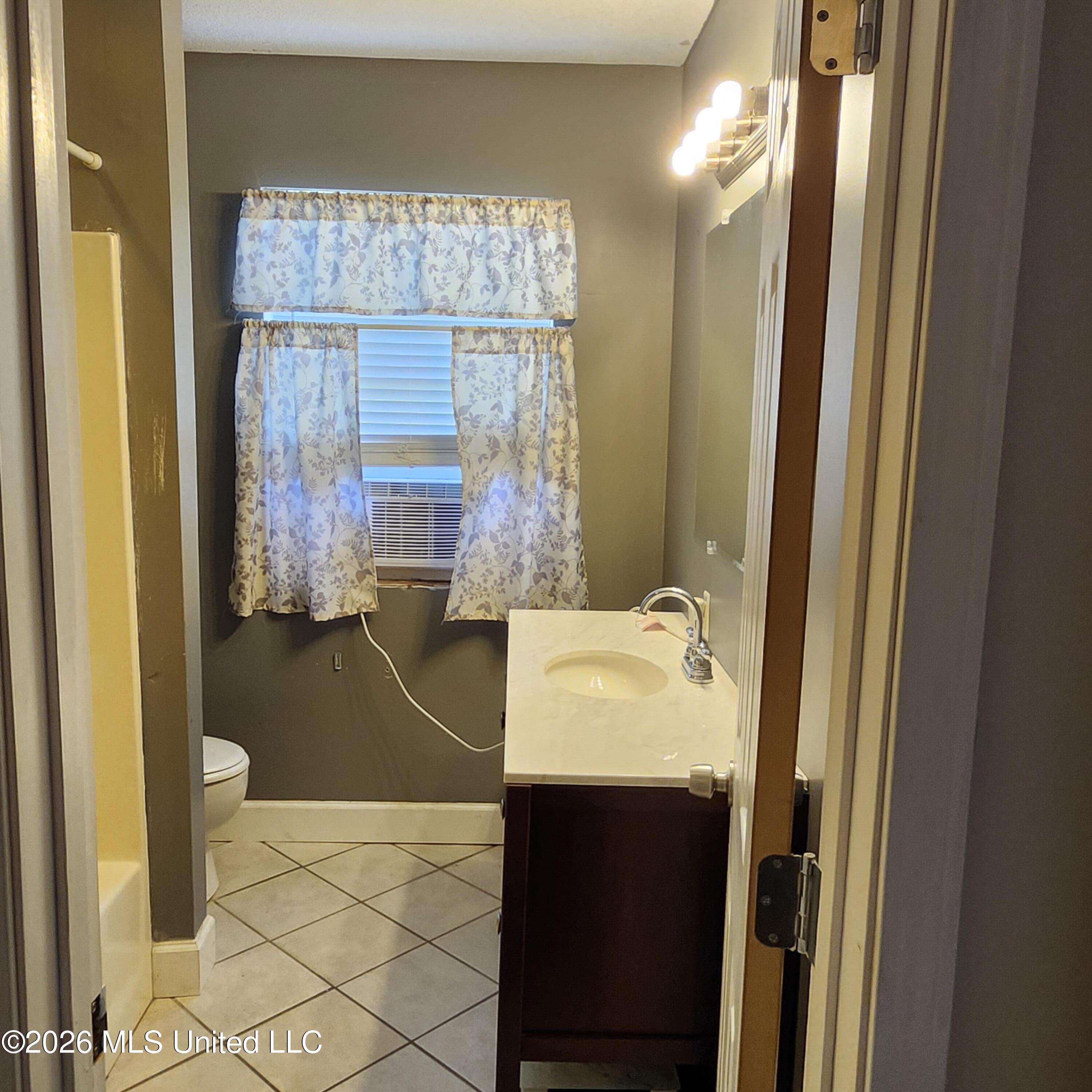 12 Austin Lane Perkinston, MS 39573 - Photo 34 of 54 End of hallway into upstairs bathroom