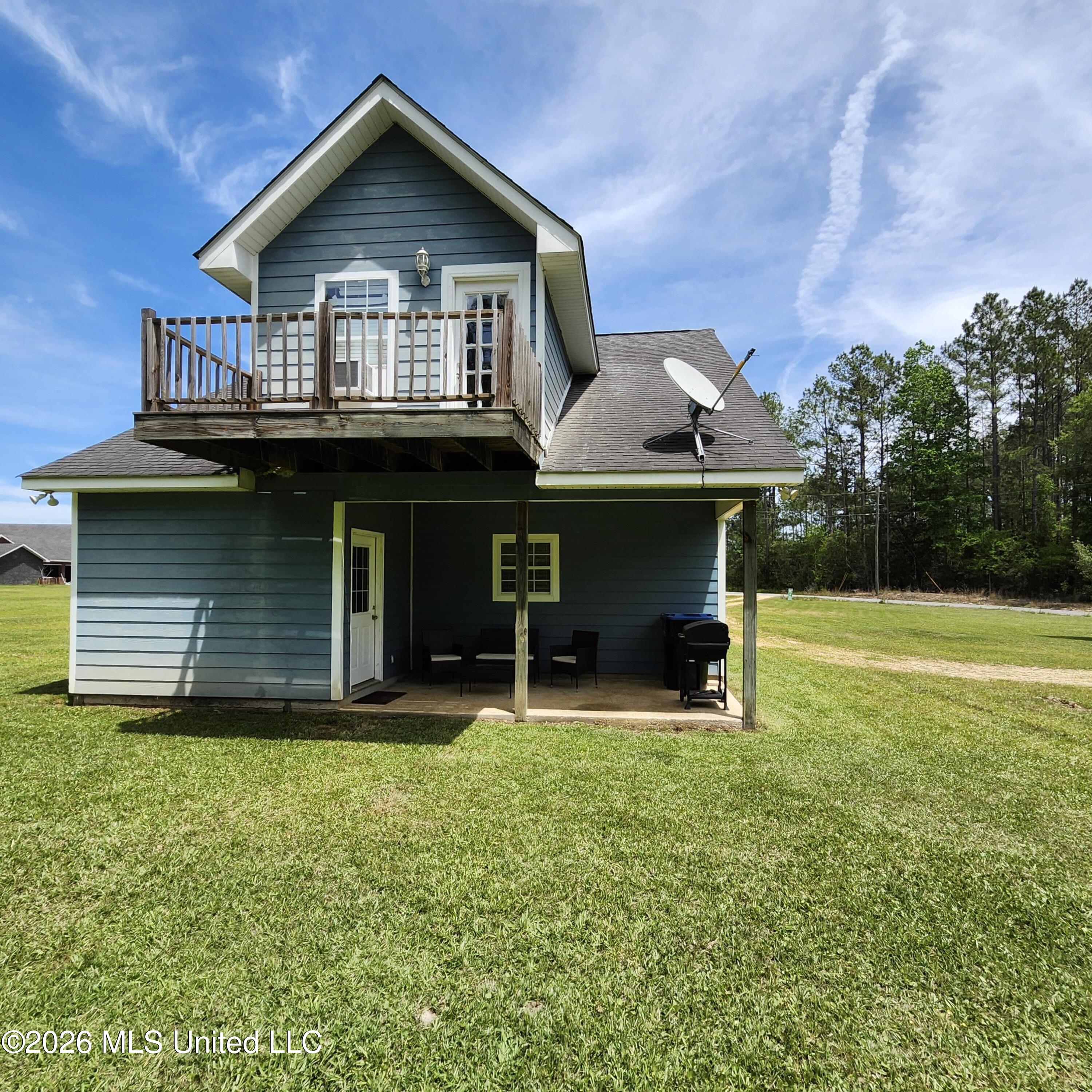 12 Austin Lane Perkinston, MS 39573 - Photo 8 of 54 back deck & porch