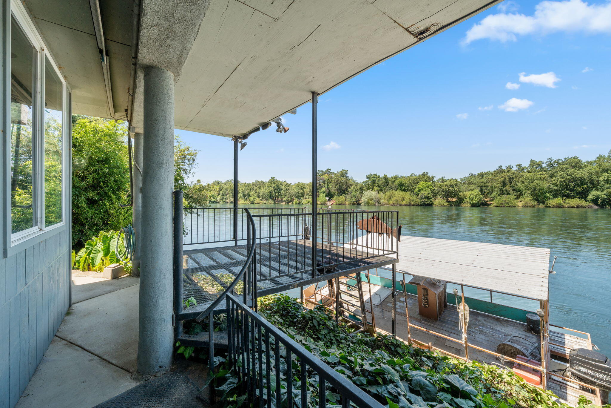 3317 Riverside Drive Anderson, CA 96007 - Photo 57 of 77 Patio