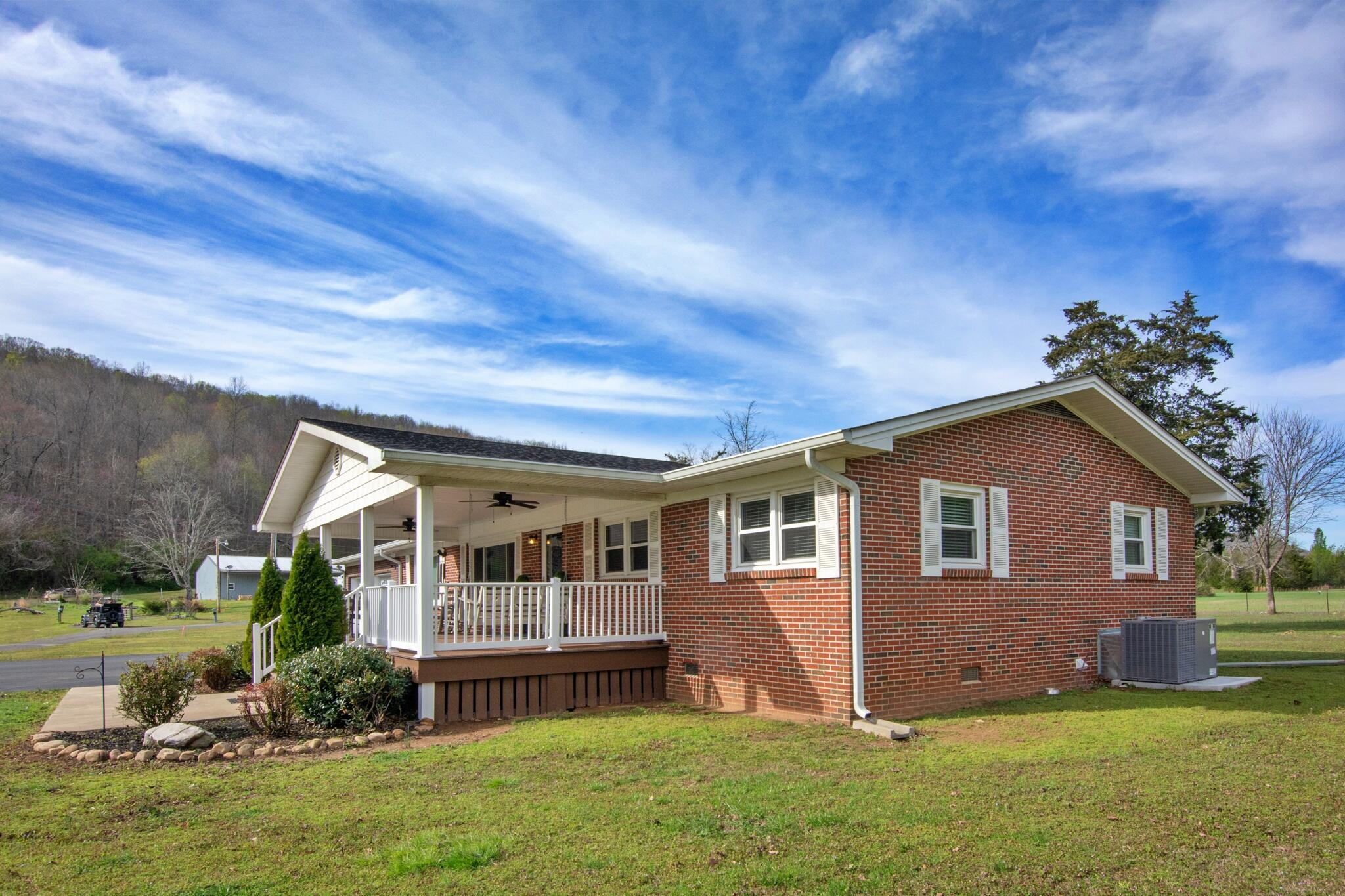 234 Boynton Road Whitwell, TN 37397 - Photo 3 of 46 234BoyntonRd-43