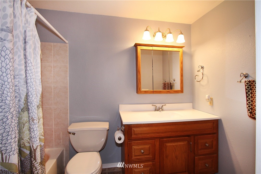 19316 Bothell Way Northeast, Unit C102 Bothell, WA 98011 - Photo 12 of 19