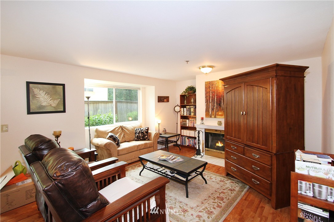 19316 Bothell Way Northeast, Unit C102 Bothell, WA 98011 - Photo 4 of 19