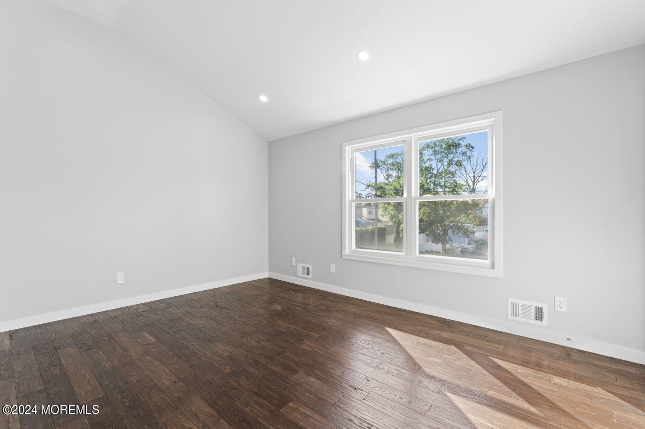 1808 Cottage Place Wall, NJ 07719 - Photo 12 of 39 photos_web_resolution_HOM09126