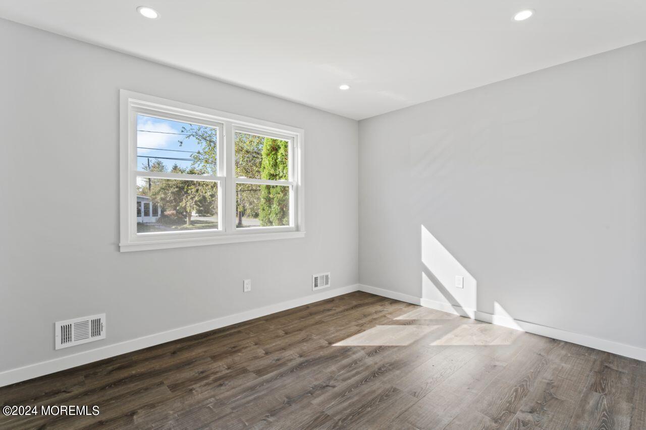 1808 Cottage Place Wall, NJ 07719 - Photo 23 of 39 photos_web_resolution_HOM09211