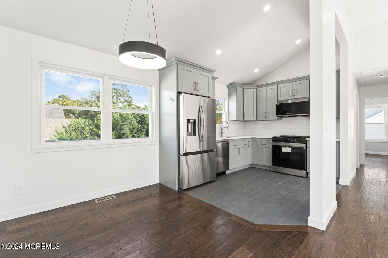 1808 Cottage Place Wall, NJ 07719 - Photo 4 of 39 photos_web_resolution_HOM09081