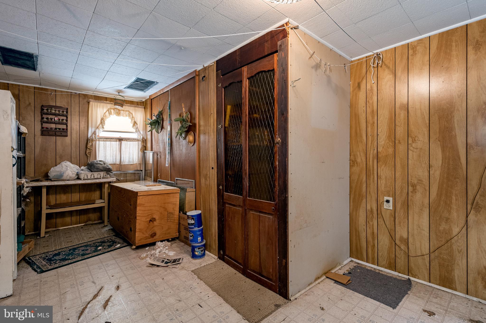 3416 Broadford Road Oakland, MD 21550 - Photo 14 of 23 Rustic charm in a cozy kitchen space.