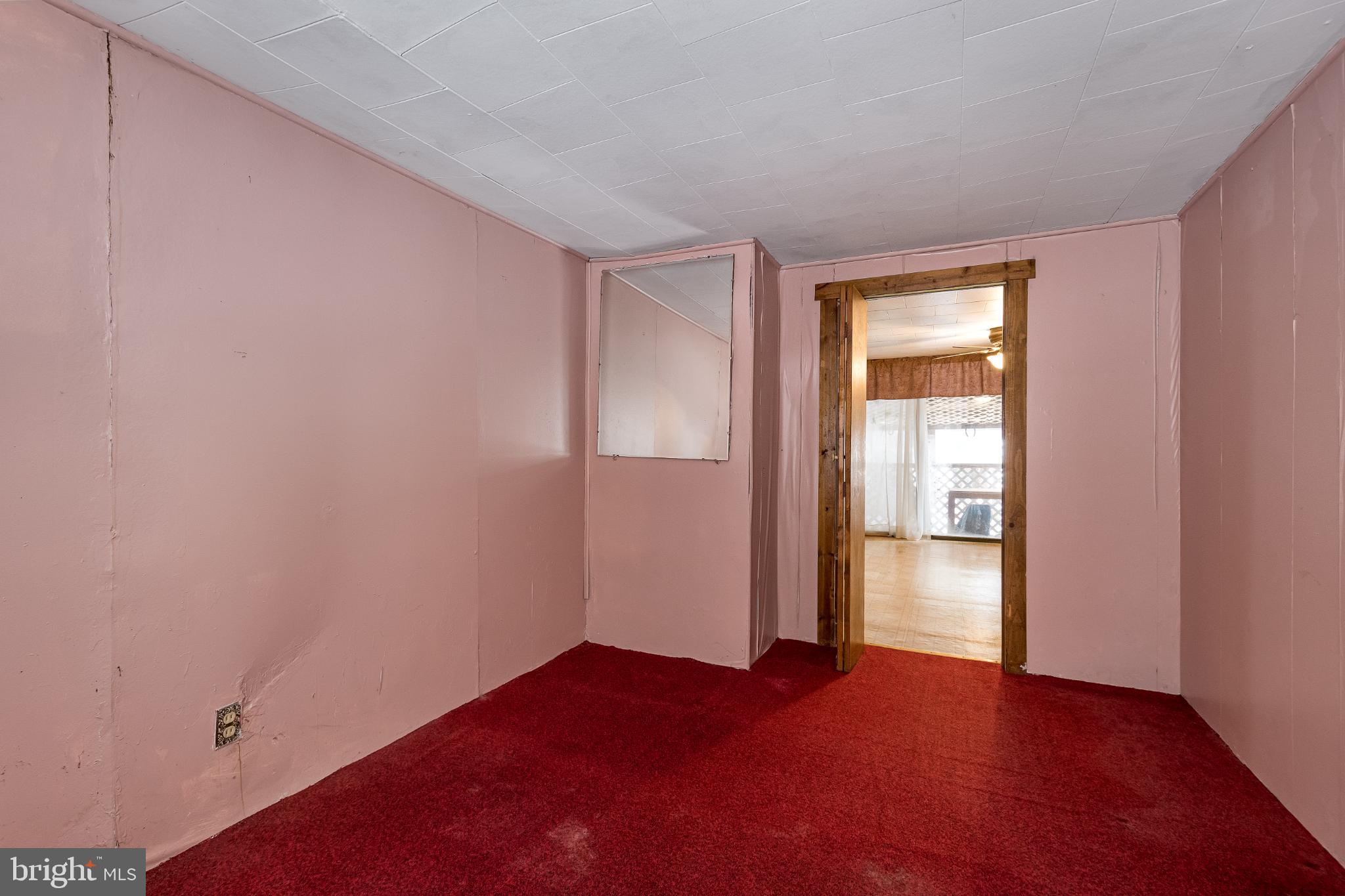 3416 Broadford Road Oakland, MD 21550 - Photo 20 of 23 Charming space ready for your personal touch.