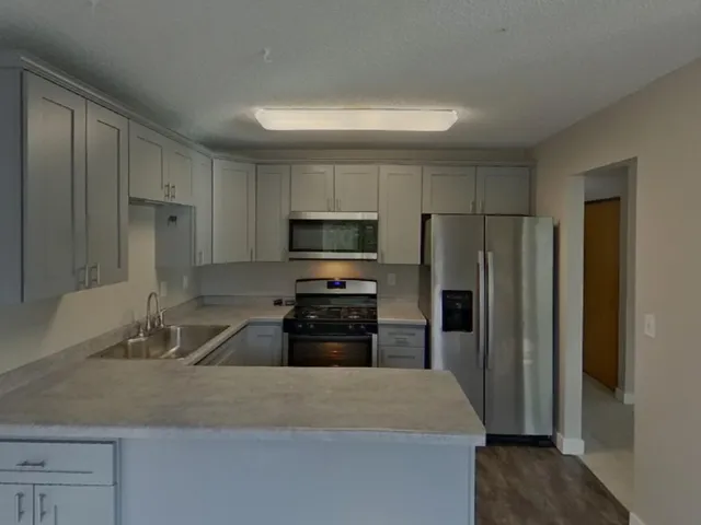 $2,159 | 4507 Scott Trail, Eagan, MN 55122