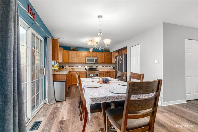 $350,000 | 6113 Oldcreek Lane, Joliet, IL 60431