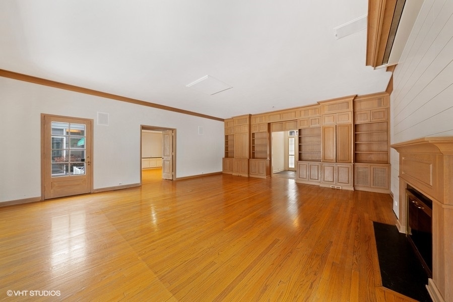 1211 Meadows Road Geneva, IL 60134 - Photo 4 of 36