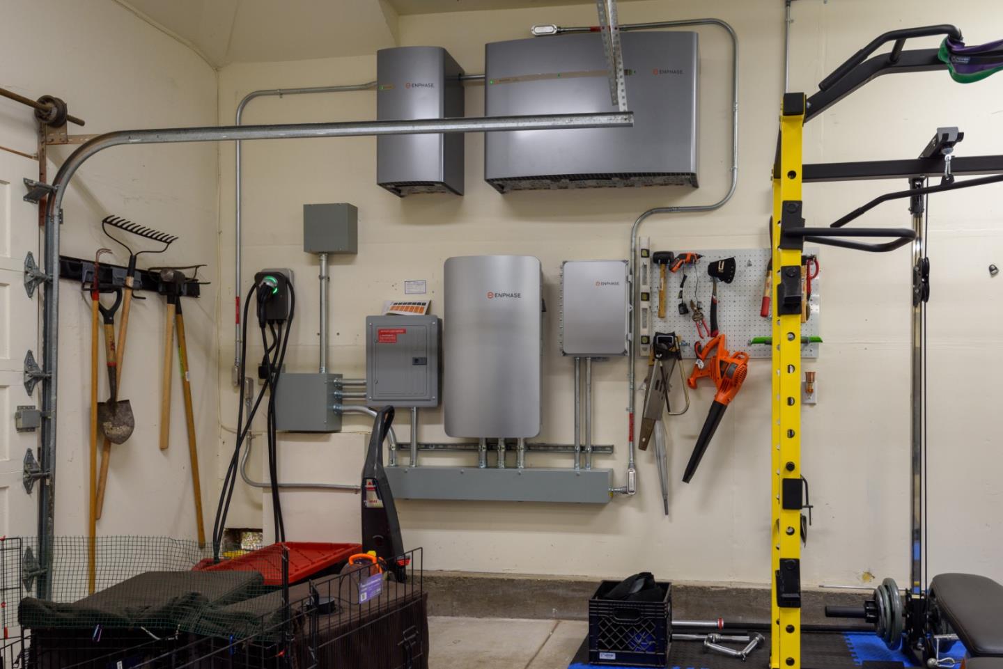 376 Eagle Trace Drive Half Moon Bay, CA 94019 - Photo 32 of 43 a view of a room with gym equipment