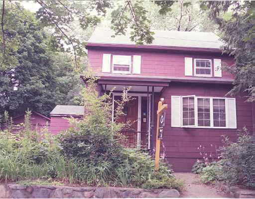 18 Beaconwood Road Newton, MA 02461 - Photo 1 of 1 Gallery Image 1