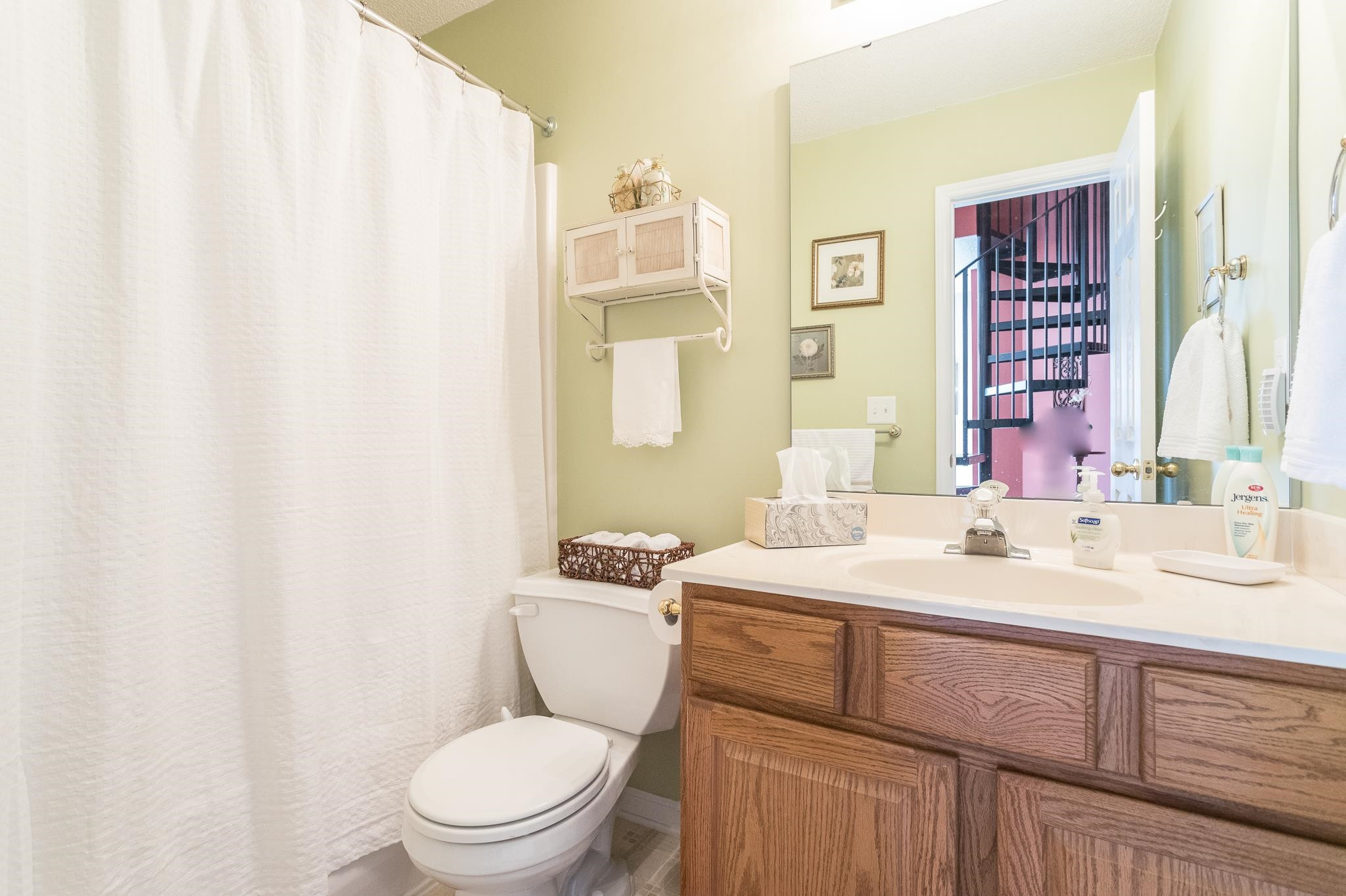 9004 Shallcross Way Raleigh, NC 27617 - Photo 17 of 31 Sellers had walls insulated for privacy of use:) Hall Full Bath