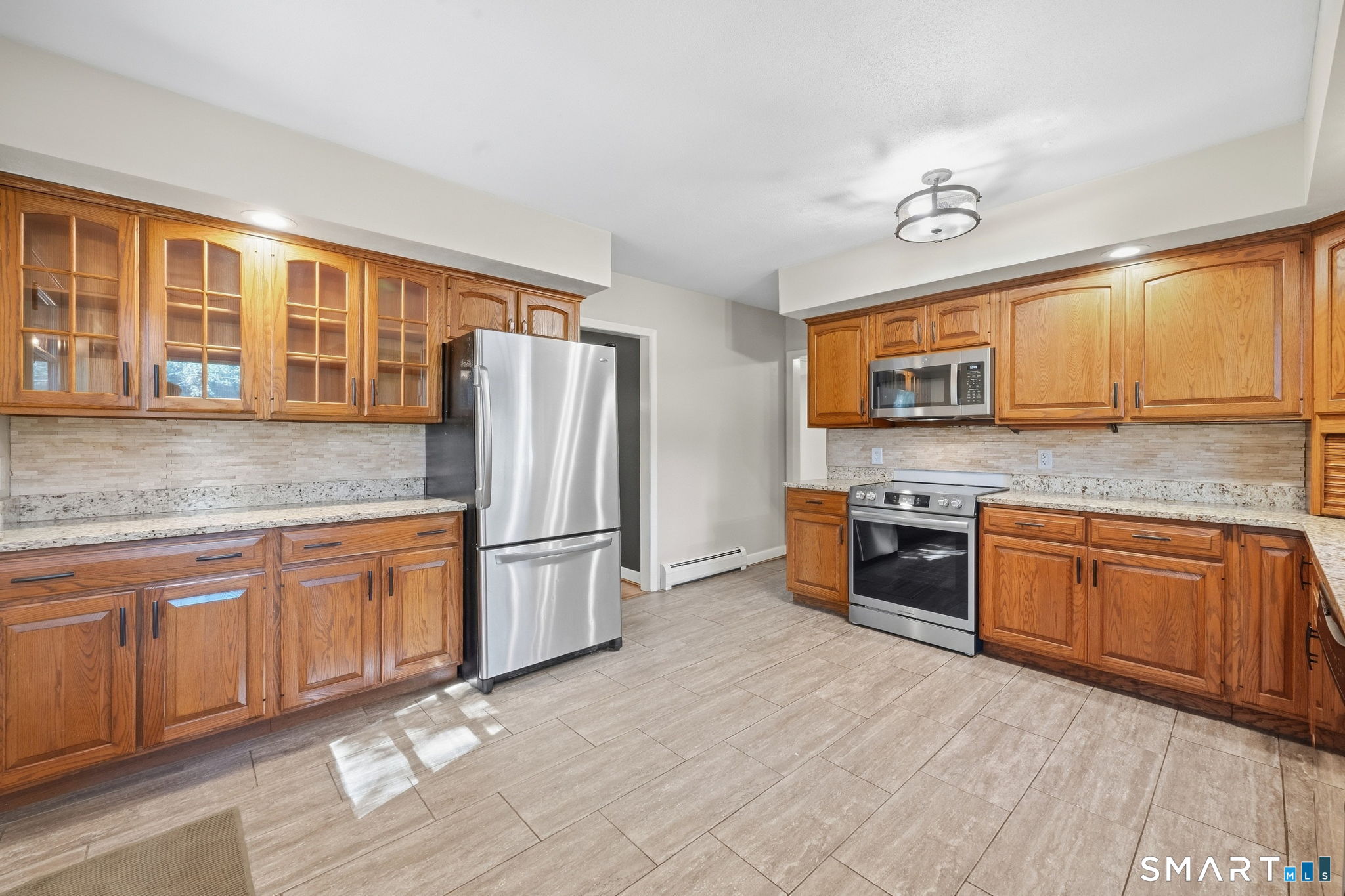 485 Foster Road South Windsor, CT 06074 - Photo 7 of 40 Gallery Image 7