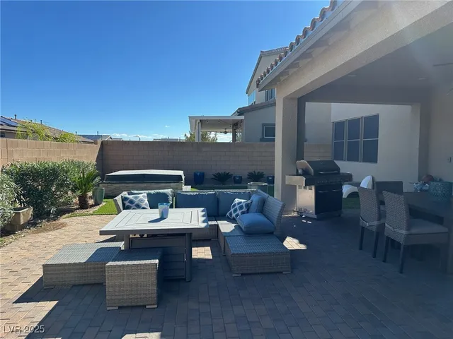 $615,000 | 8330 Carabiner Court, Las Vegas, NV 89166