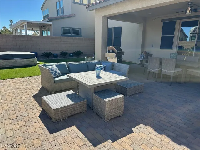 $615,000 | 8330 Carabiner Court, Las Vegas, NV 89166