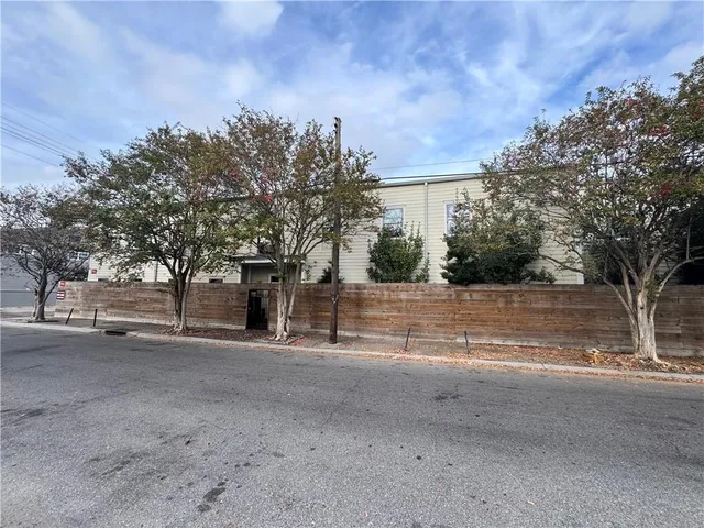$1,000 | Undisclosed Address, New Orleans, LA 70119