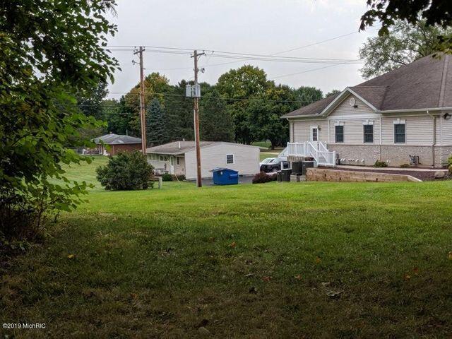 1025 East Front Street Buchanan, MI 49107 - Photo 4 of 5 2
