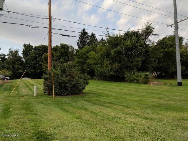 $66,500 | 1025 East Front Street, Buchanan, MI 49107