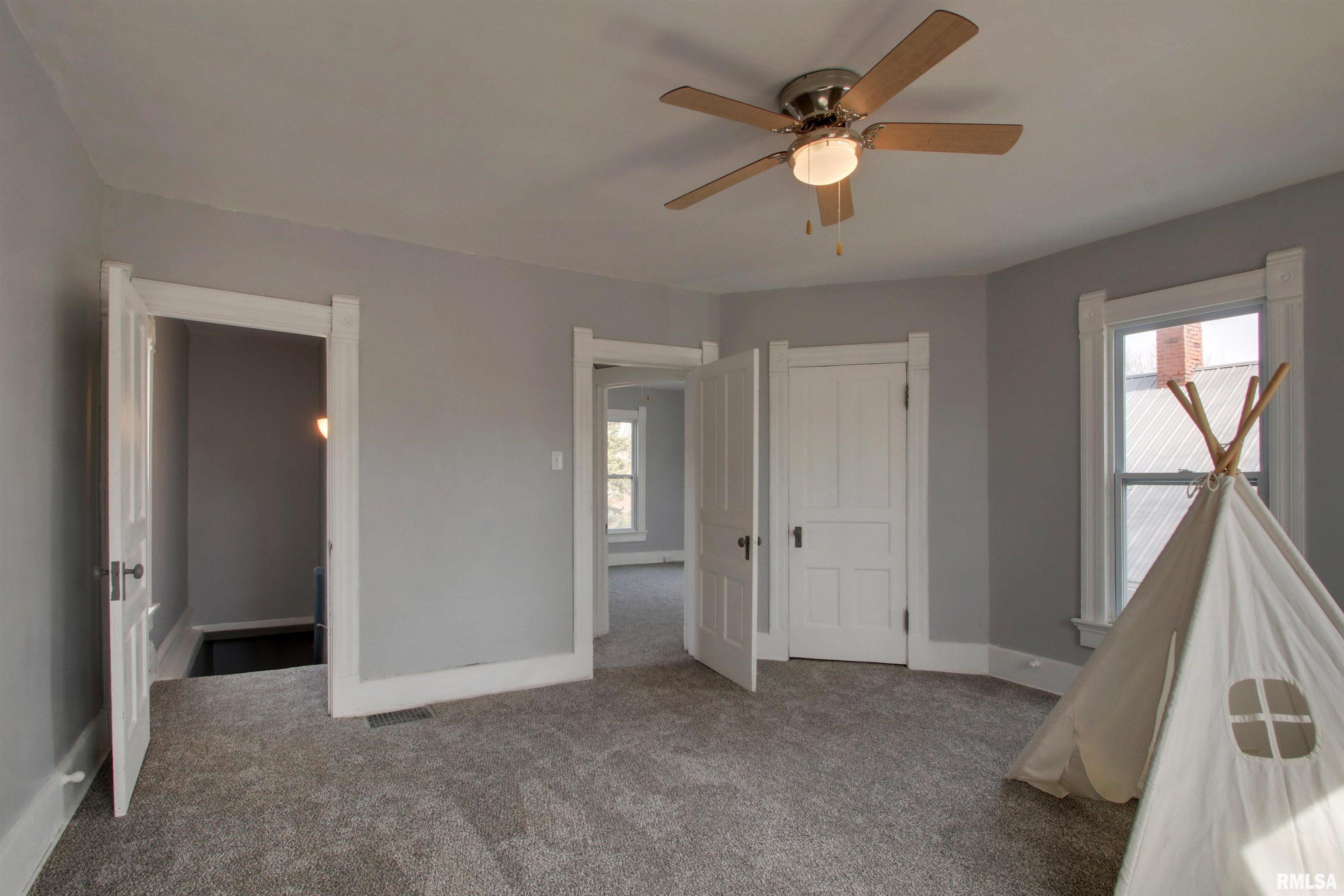 1029 Madison Street Quincy, IL 62301 - Photo 12 of 23